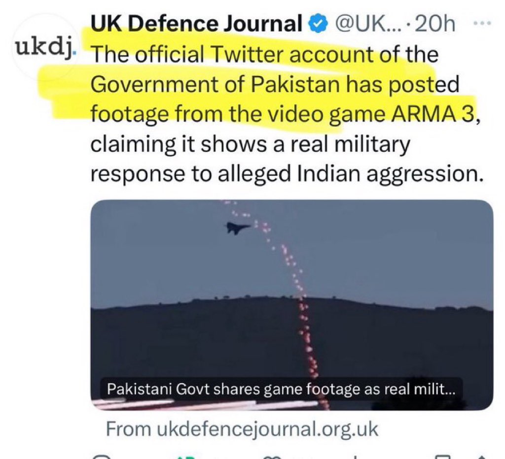 memenist_'s tweet image. Haan videogame me bhi raat ka hi scene dikh raha tha 🤡