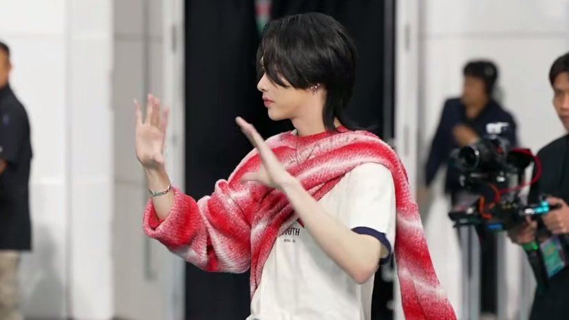 bernini 🧚🏼‍♀️ tweet media