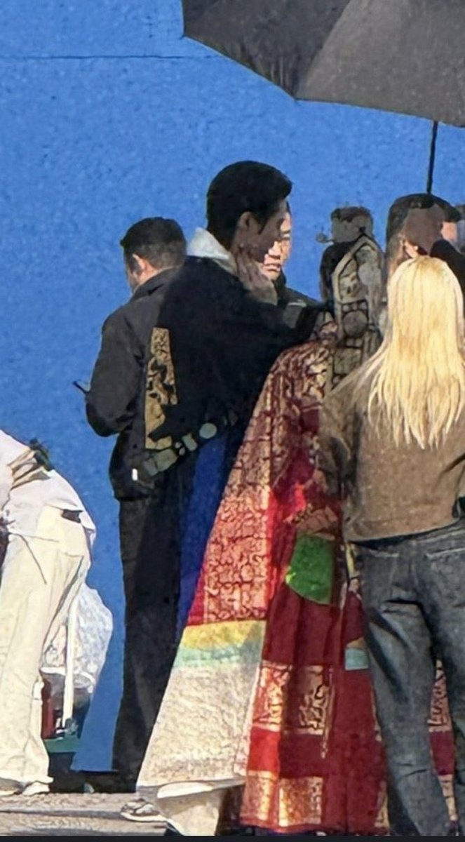 21세기 대군부인 혼례복 아이유 사진 벌써 미쳣은……..