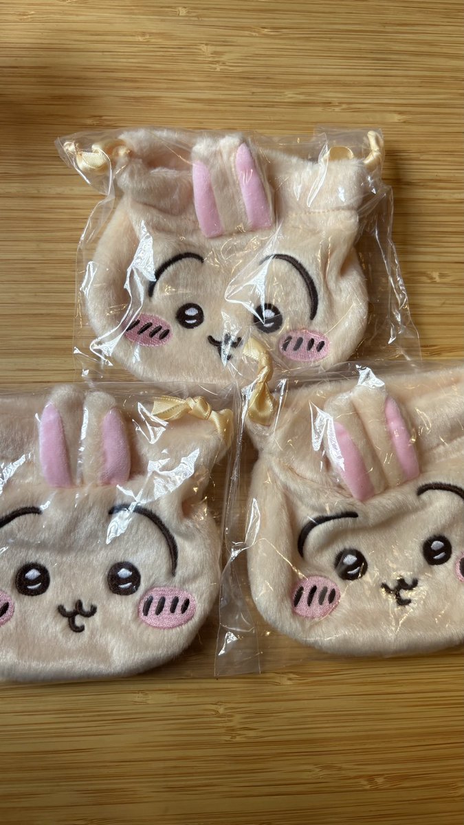 koji01113's tweet photo. ちいかわ おかお巾着 交換

(譲)うさぎ

(求)モモンガ

郵送でのお取引希望しております。
交換可能な方いらっしゃいましたら
お声かけをよろしくお願いいたします。 https://t.co/twtvBKHsbc