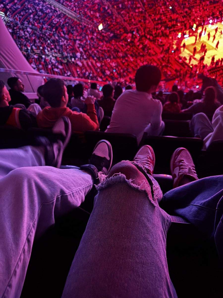 𝔻𝕖𝕧𝕚𝕠𝕟 :) tweet media