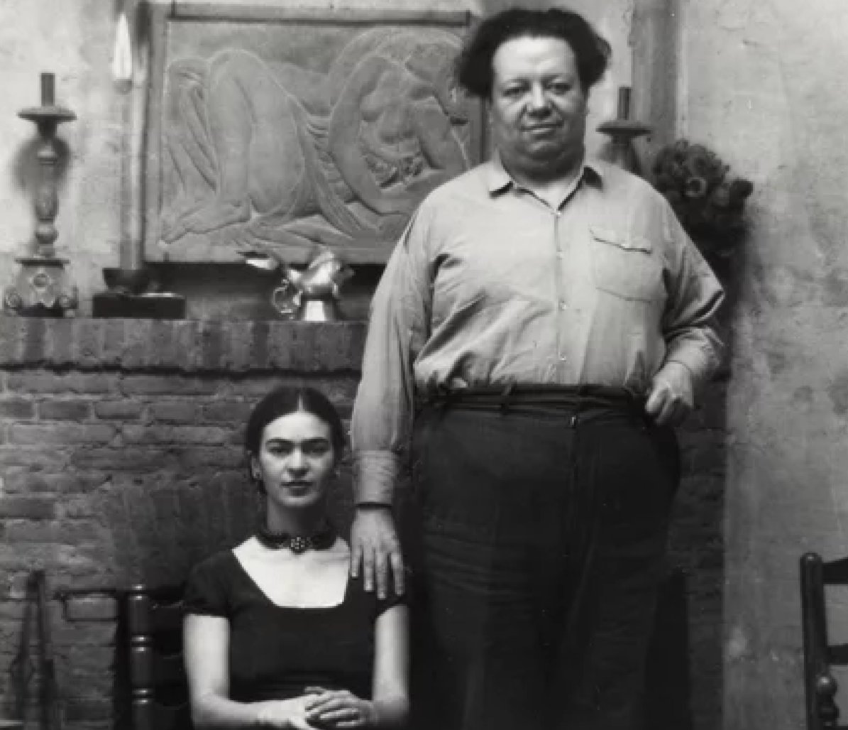 CubaOrtografia's tweet image. Diego Rivera, el pintamonas totalitario que la izquierda sigue oliendo como si fuera incienso

Diego Rivera no fue un genio libre sino un propagandista grandilocuente de una izquierda autoritaria, carnicera y misógina, un tipo que confundió mural con escándalo y pincel con…