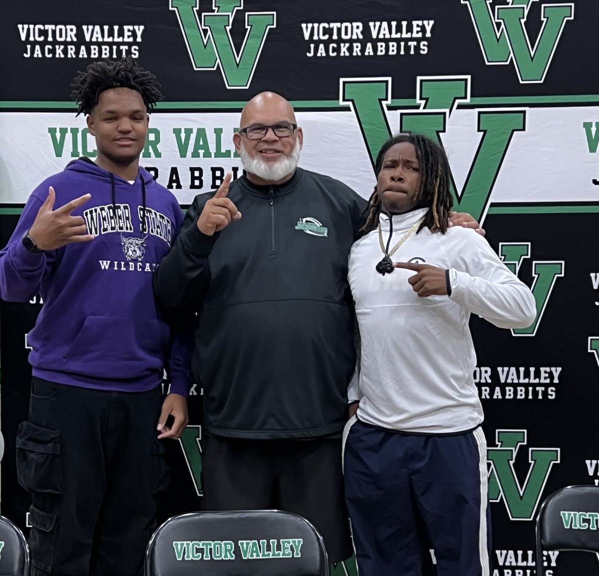 VV Jackrabbit Football tweet media