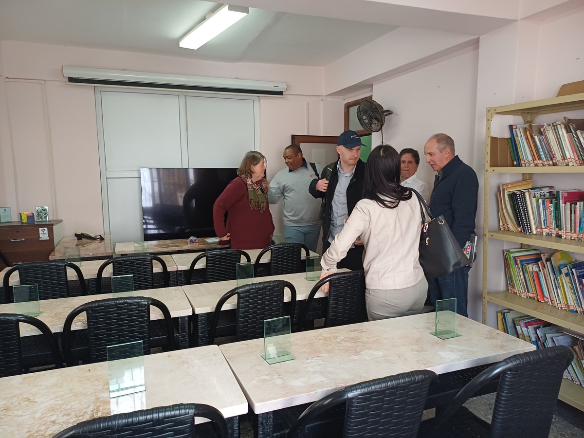 CIENPINOS tweet media