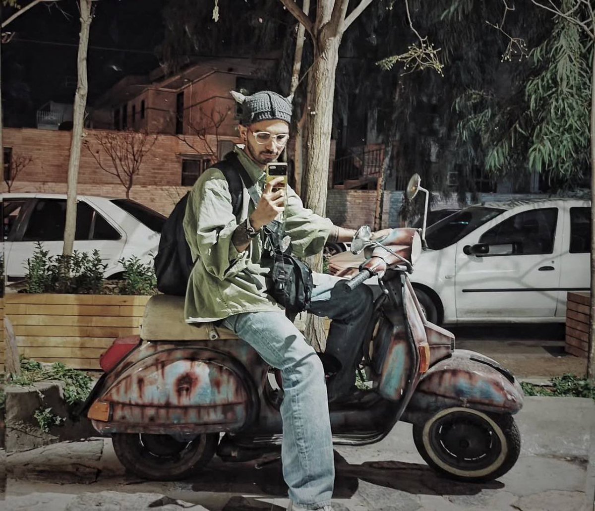 🔴🔴🔴URGENT
 Pedram Safarpour has been detained in Kerman by regime forces. He has no one to follow up on his case except us.

Please be his voice.

#PedramSafarpour
#پدرام_صفرپور
#StopExecutionsInIran