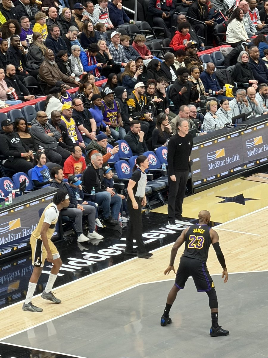 stevechenevey's tweet image. Couple of GOATs at Cap One tonight #LeBron #Ovechkin