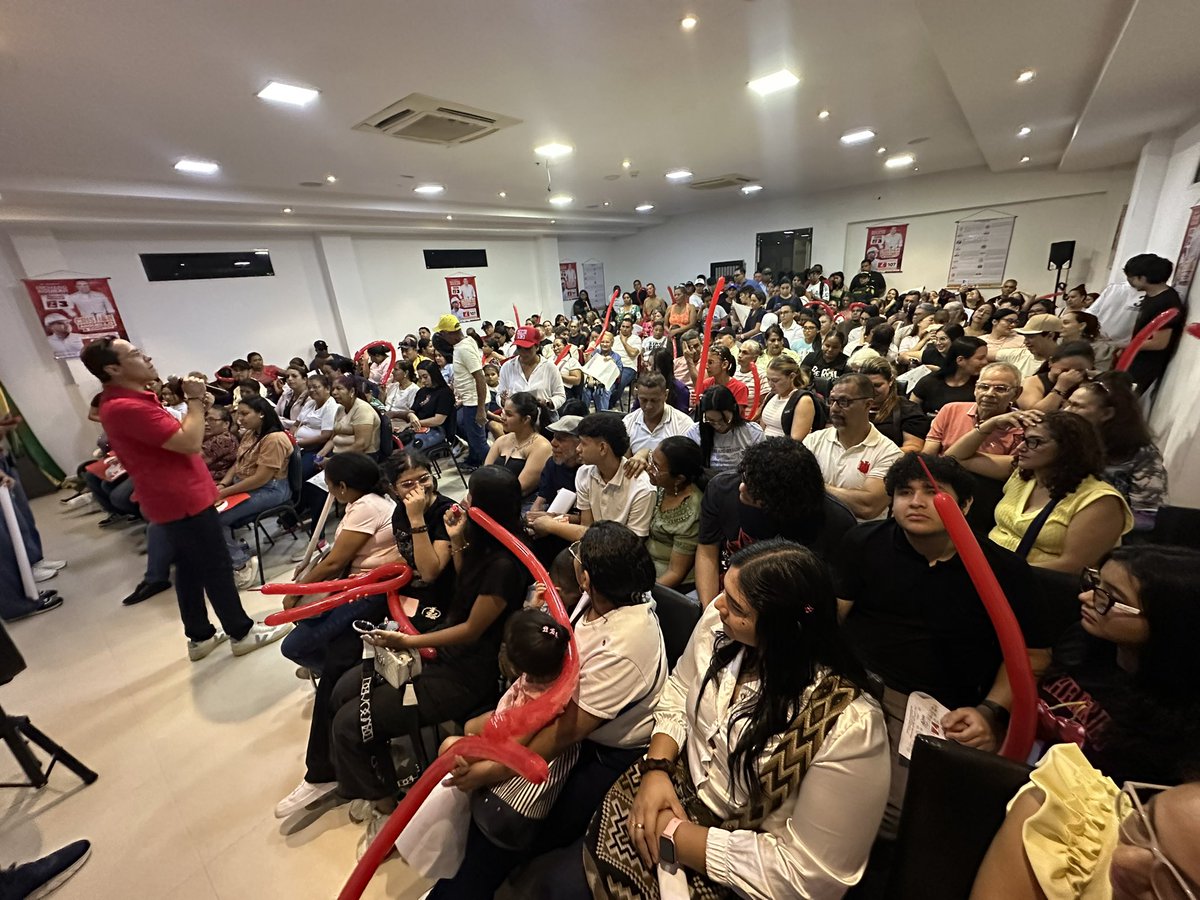 El CNE confirmó que mi inscripción al Senado por el <a href="/PartidoLiberal/">Partido Liberal</a>  está más firme que nunca. No pierdo tiempo en peleas vacías: Colombia Revive, Reúne y Renace.
#Senado2026 #RichardAguilar #L3AlSenado

instagram.com/p/DUJzDNqDvrI/…