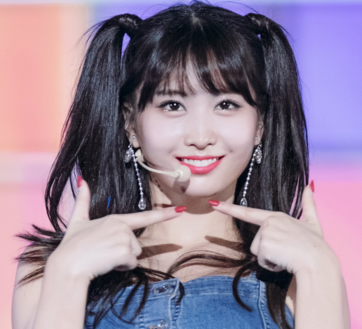 Stats Globe tweet media