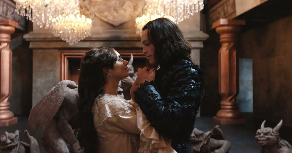 リュック・ベッソン監督による新作『ドラキュラ』がMPAの審査を受け、「暴力描写、一部の流血描写、性的内容」を理由にR指定となった。主演はケイレブ・ランドリー・ジョーンズ。2月6日より米公開