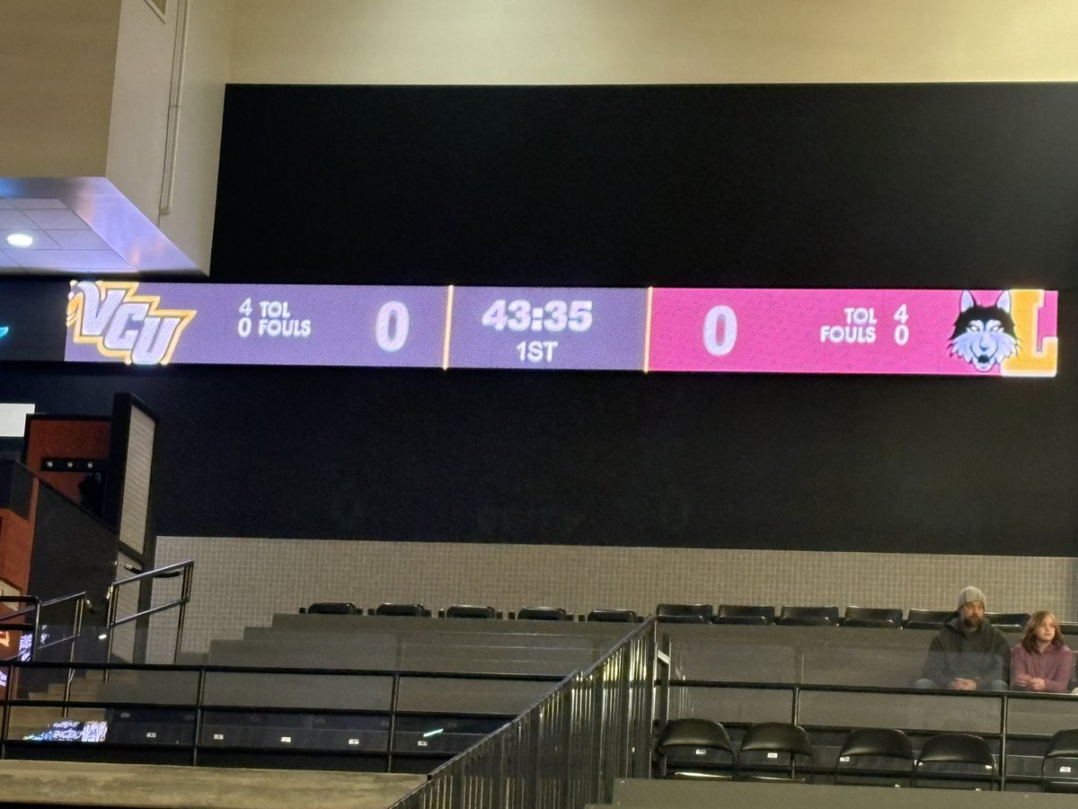 MekhiWilsonpro2's tweet image. Loyola-Chicago (5-17)
VCU (15-6)

Friday Night action LIVE from the Siegel Center.

Tipoff at 9 eastern on ESPN 2

#vcuathletics
#vcu