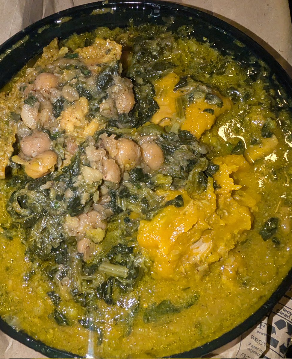 kobknymc's tweet image. *Curry Chicken/Potatoes/Spinach/Pumpkin/Chunna 👀 #Roti 🇹🇹
Friday No Cooking 🤣 But Dealing With Strictly Cooks Whenever #Eye Do Eat Out..✓ 💯🍽️👌🏽✌🏽🤲🏽