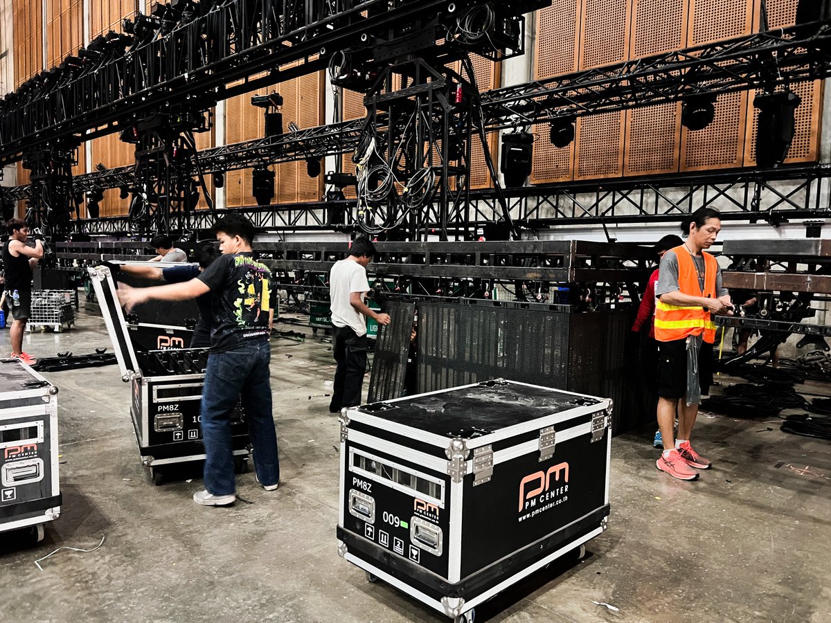 PMCenter_th's tweet image. 🗓️ วันที่ 24 ม.ค. 2569
📍 Impact Arena
🙇‍♀️ ขอขอบคุณ bROTHERS Music &amp;amp; Dreamers Society Management Co.,Ltd. ที่ให้เราได้มีส่วนร่วมในครั้งนี้
🧡 #LED by #PMCENTER