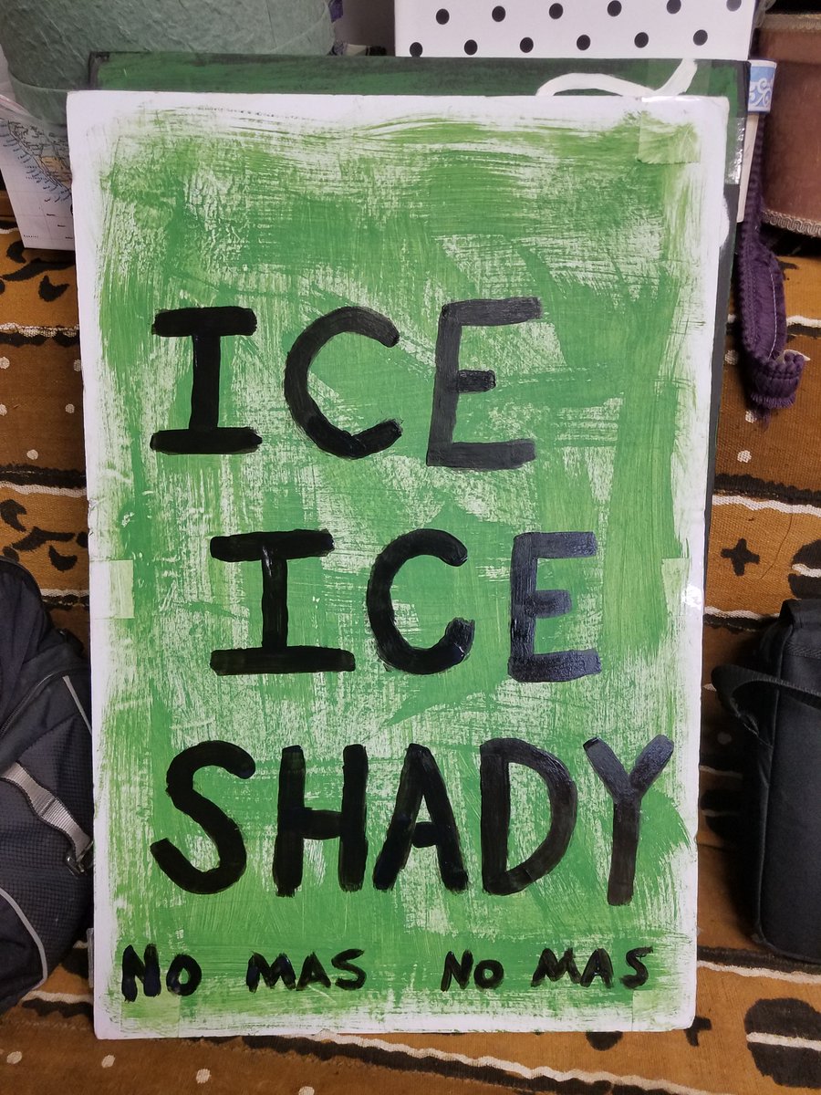 DaveForChange's tweet photo. When Dads protest.
#fuckice #inthestreets #rochesterny https://t.co/HSKwxBzbpv