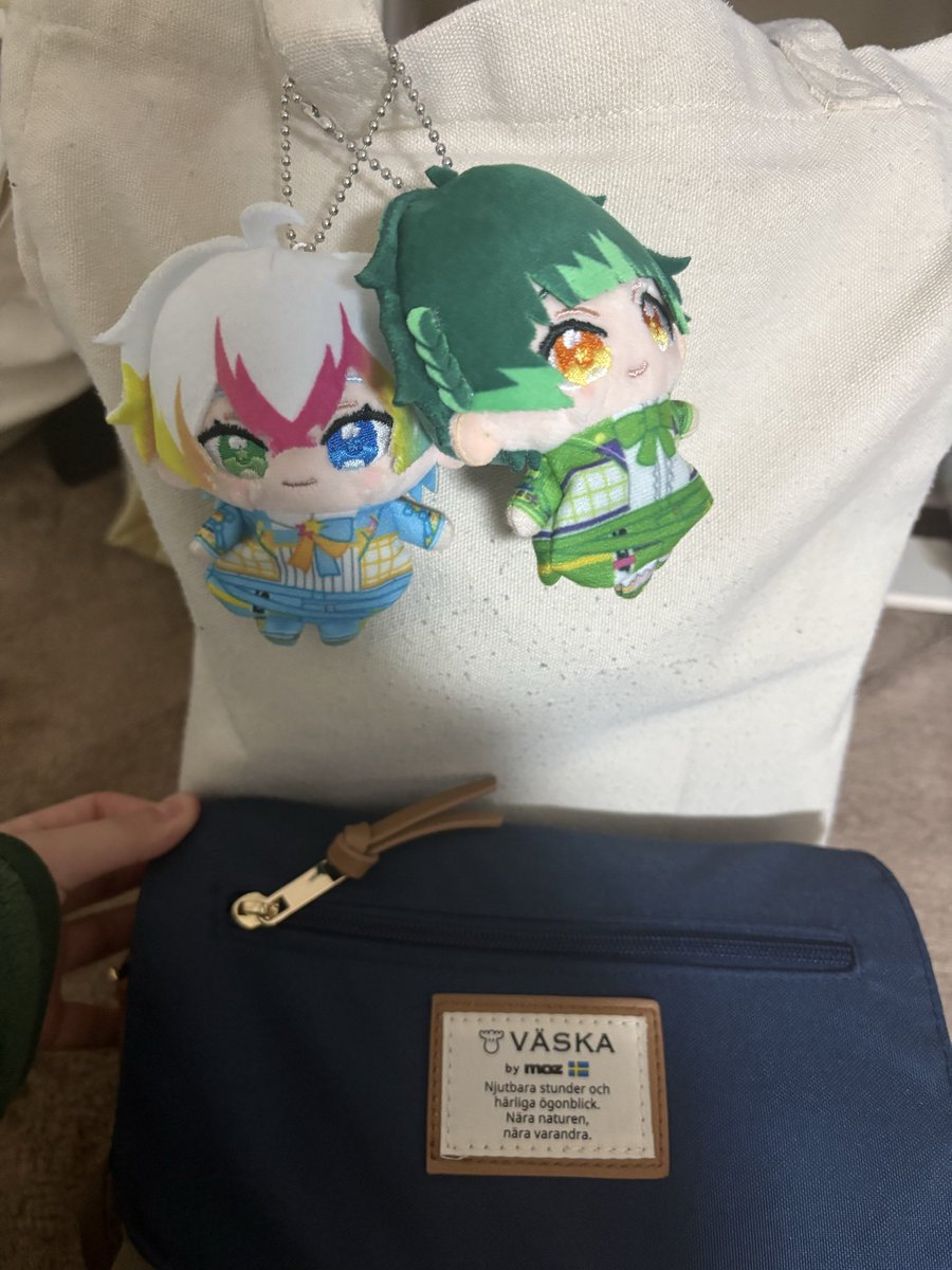Y31Sa7362's tweet photo. 会場到着!!
これ持ってます https://t.co/zk0ZFbgXZy