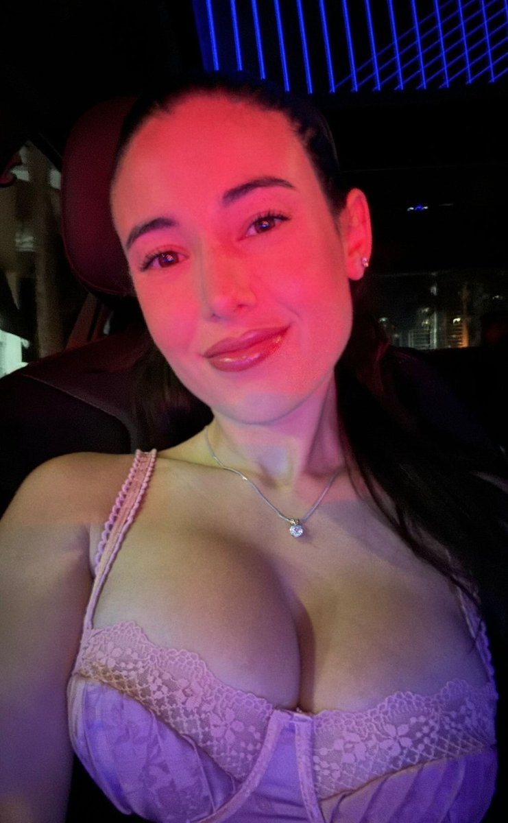 Nicole_Madison2's tweet photo. Miami nights 🌙 https://t.co/lNzxSVCZY9