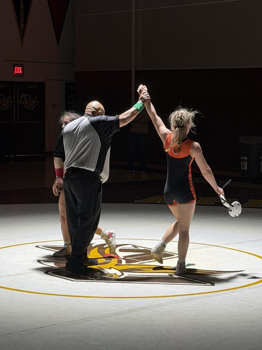 FarmingtonWrestling tweet media