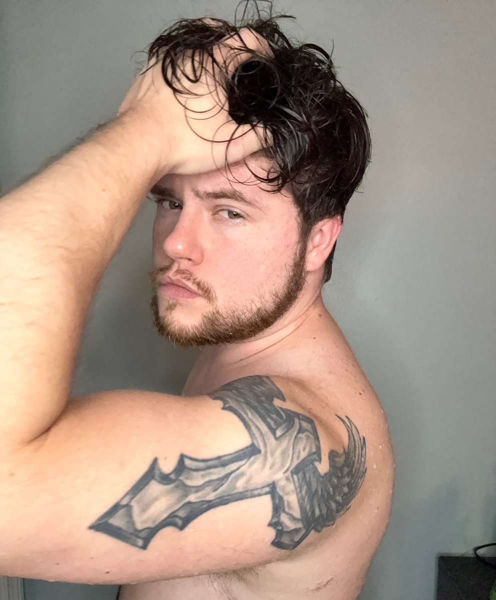transguybt's tweet photo. can this trans guy get some love?🏳️‍⚧️ https://t.co/bb4O787xWa