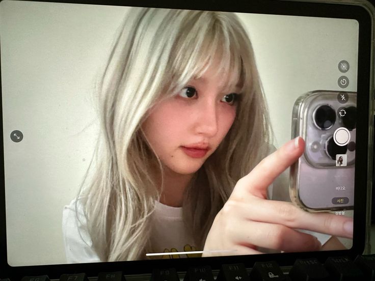 Cassandra tweet media