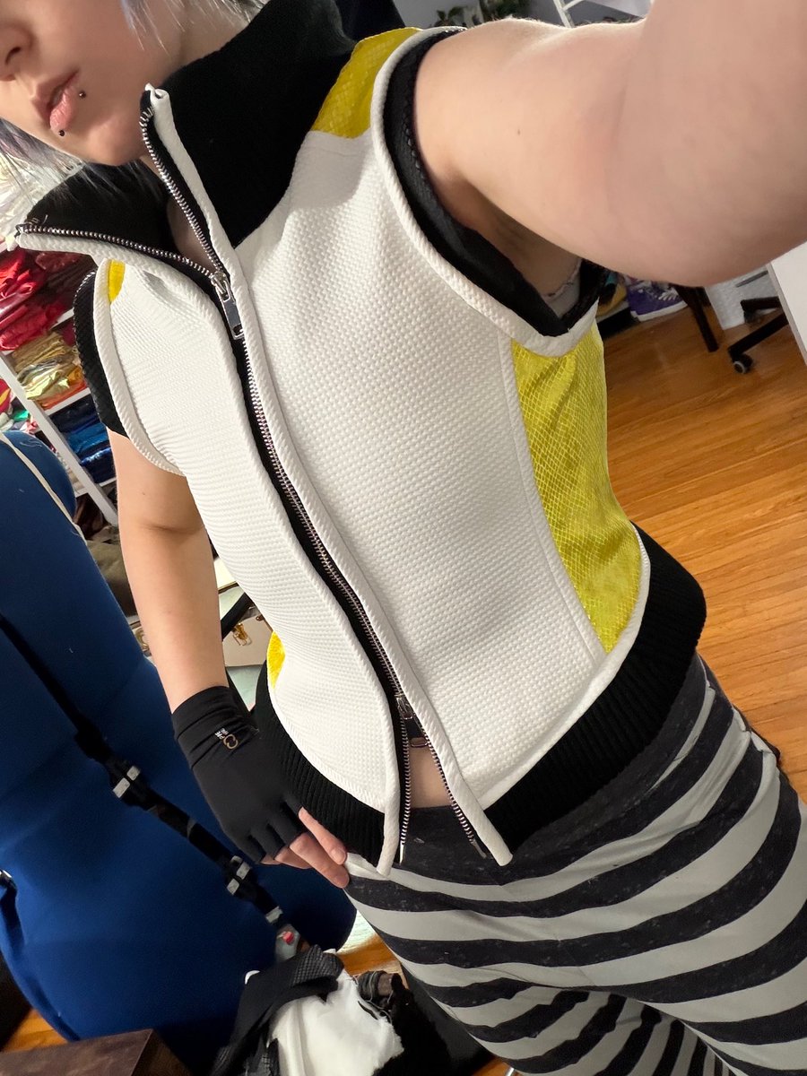 PixelBoyCos's tweet photo. DDD Riku teleported into my workroom :0 #KingdomHearts #Riku #DreamDropDistance https://t.co/gkMm8SpUoJ