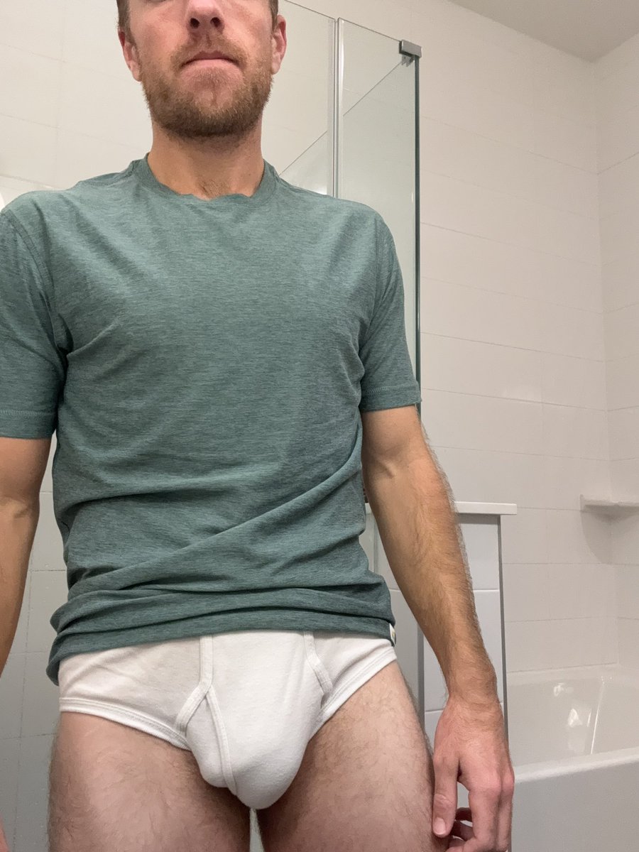 ThomWhite34 tweet media