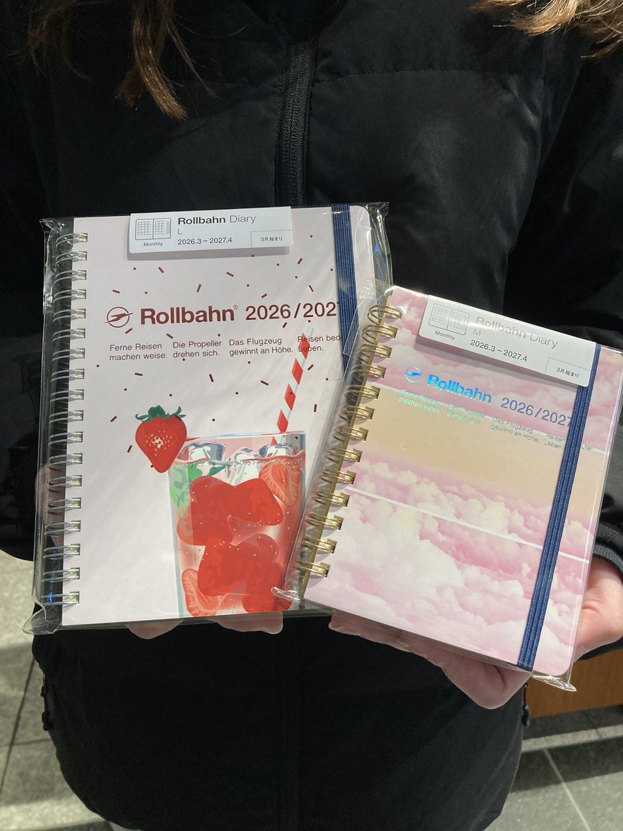 昨日も手帳先行販売にご来場くださりありがとうございました。
お客さまに選んでいただいた手帳の一部をご紹介。
＃ロルバーン　＃ロルバーンダイアリー　
#rollbahn #rollbahndairy