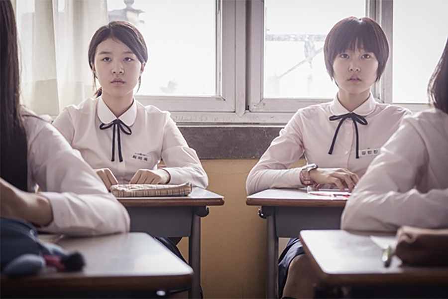 chillypark's tweet photo. 박찬욱이 정서경과 함께 쓴 여성 캐릭터들도 좋지만 이경미와 함께 쓴 여성 캐릭터들도 너무 좋지 https://t.co/I8Qw7iga3a
