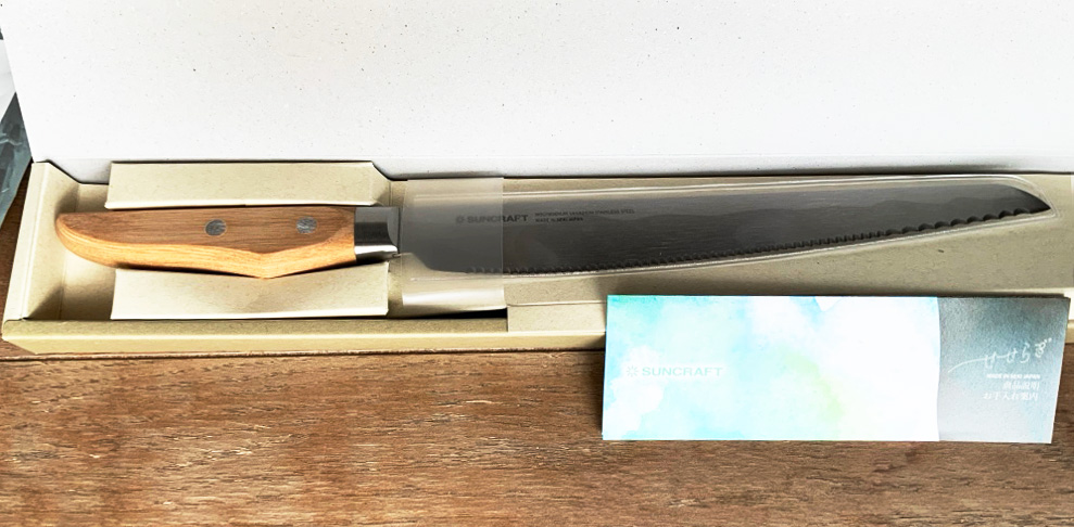 これはいい😳私も粉をカナダやアメリカのを輸入してどっしりとしたパン