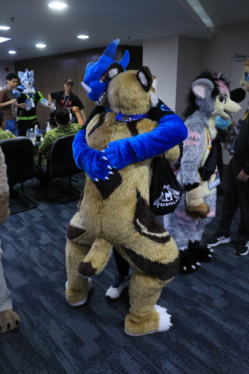 是政　KOREMASA tweet media