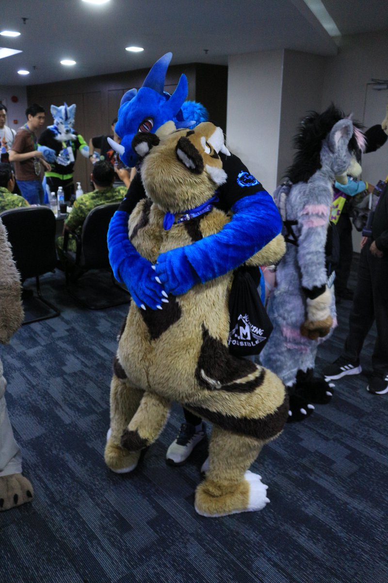 是政　KOREMASA tweet media