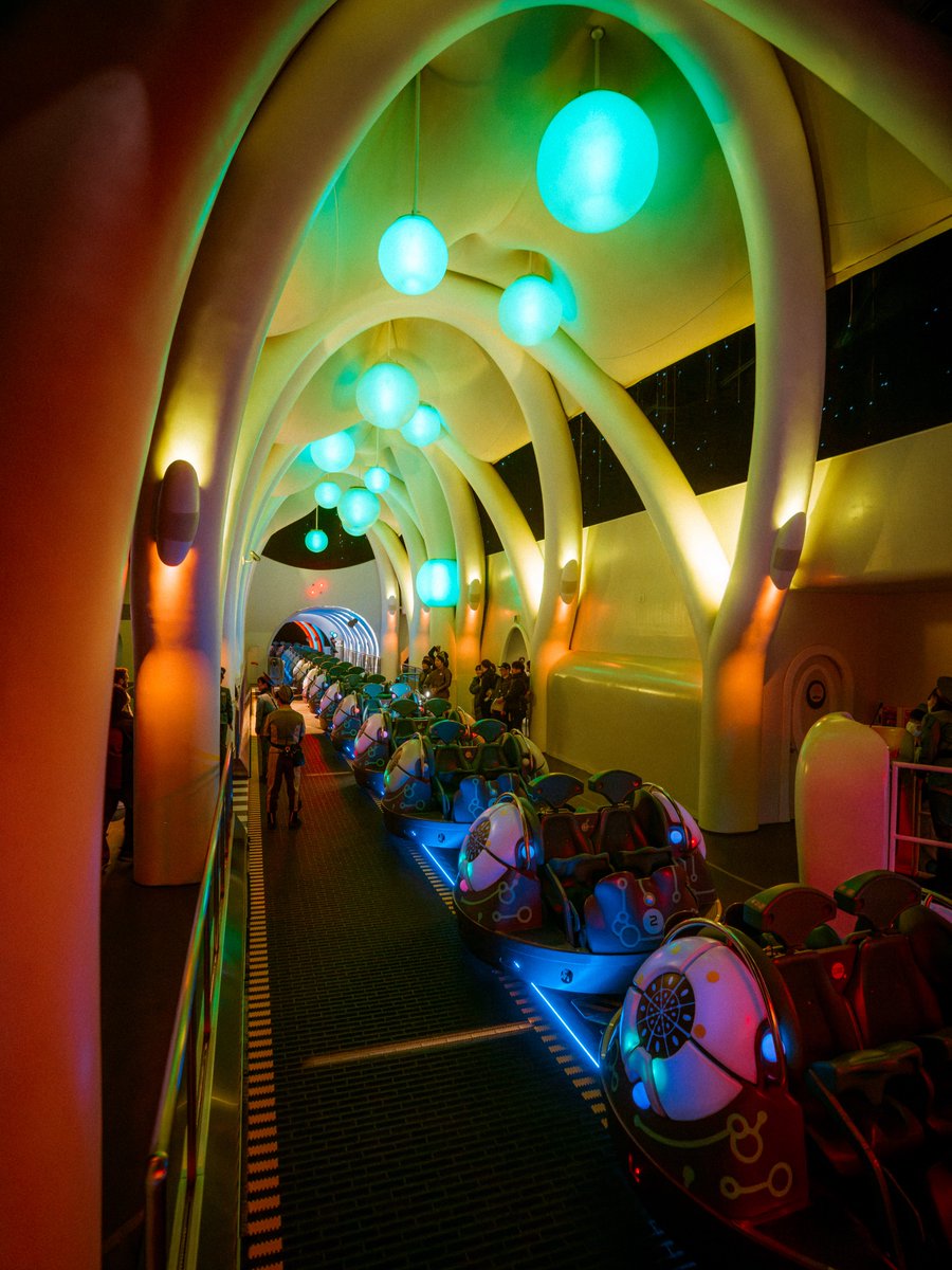 昨日は、まさに夢が叶った一日でした。
世界でいちばん大好きな国・日本🇯🇵で、ユニバーサル・スタジオ・ジャパンにて
「スペース・ファンタジー・ザ・ライド ～ CLUB ZEDD REMIX ～」のオープニングを迎えることができました😭。