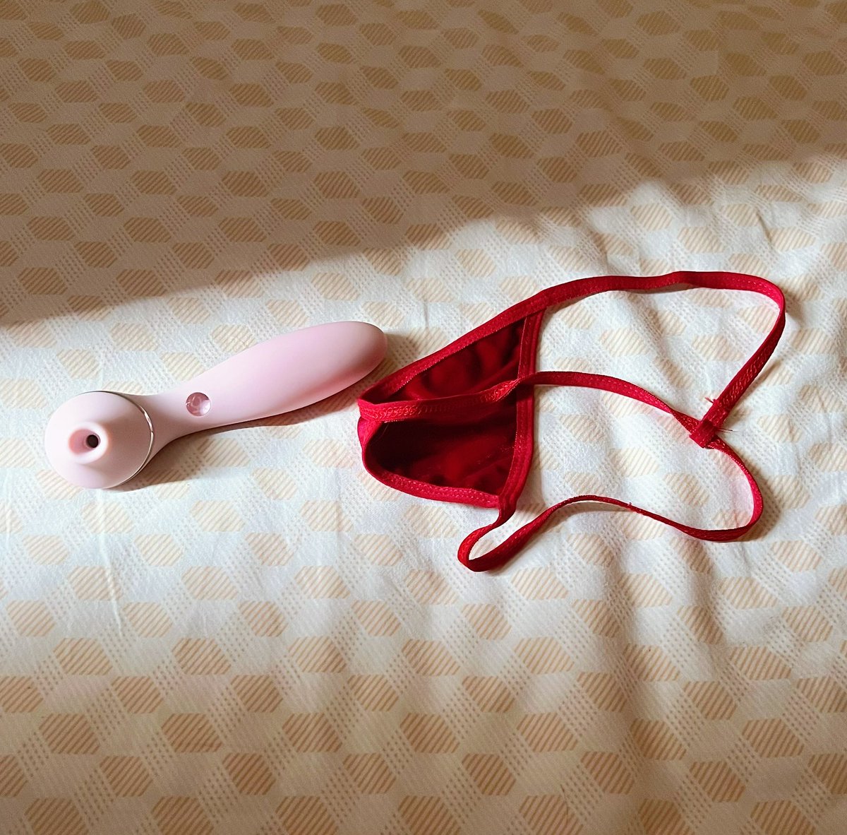 Moonlight tweet media