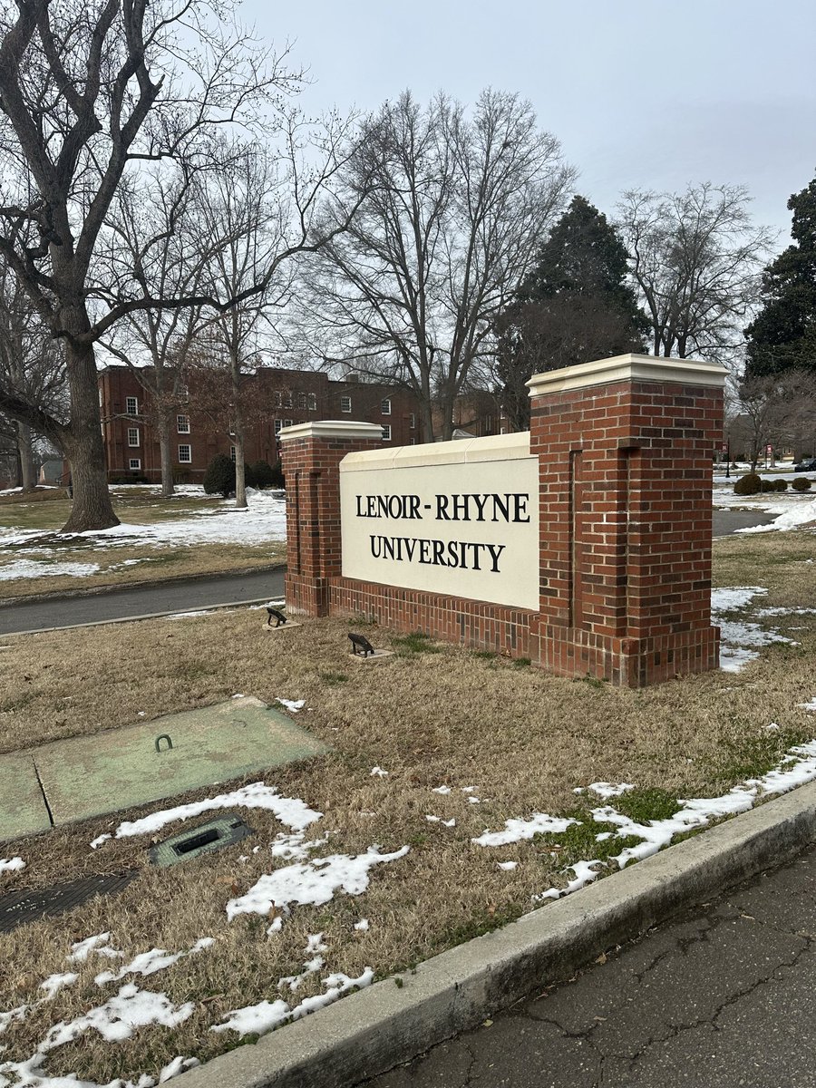 Liam nelson tweet media