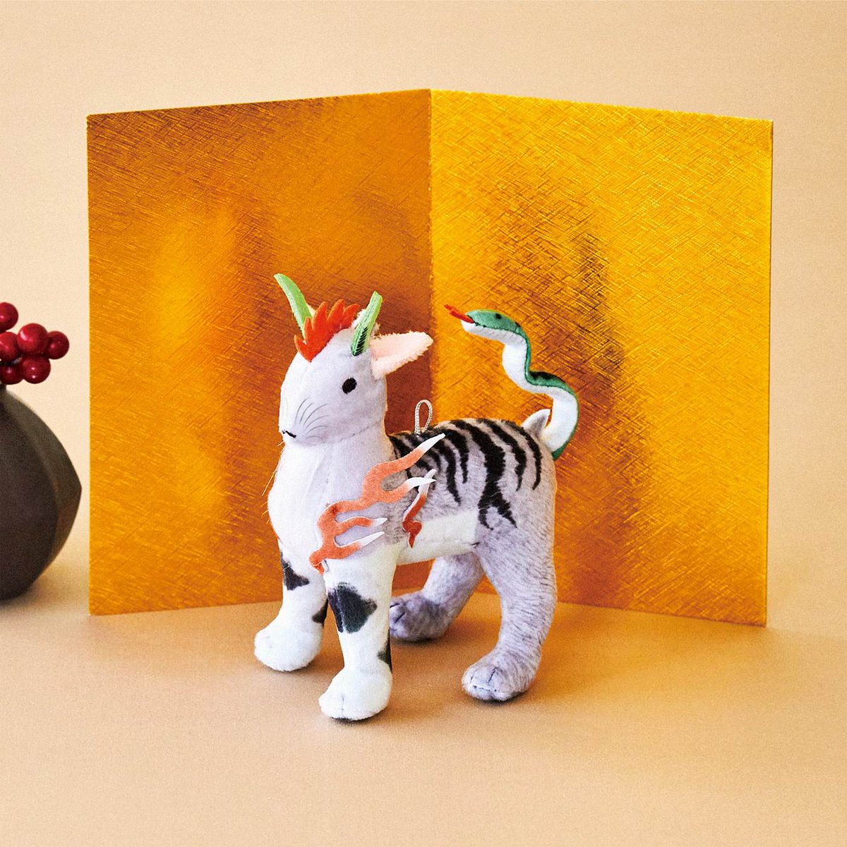 売り切れのお知らせ】おうちの安全を守るために合体した十二支の