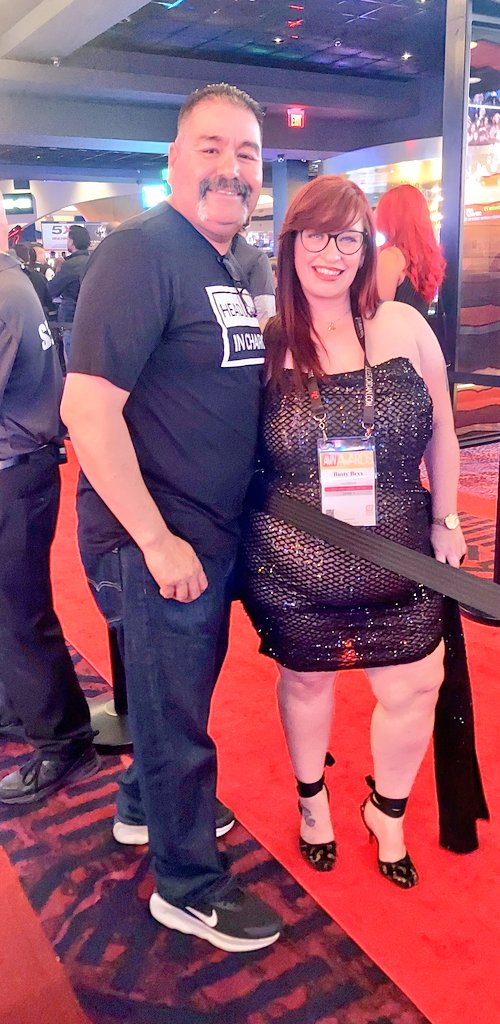 shaymus_69's tweet photo. Great meeting @BustyBexx on the Red Carpet of the 2026 @avnawards #AVAWARDS #AVNAWARDS2026 https://t.co/AvSmTYGlWd