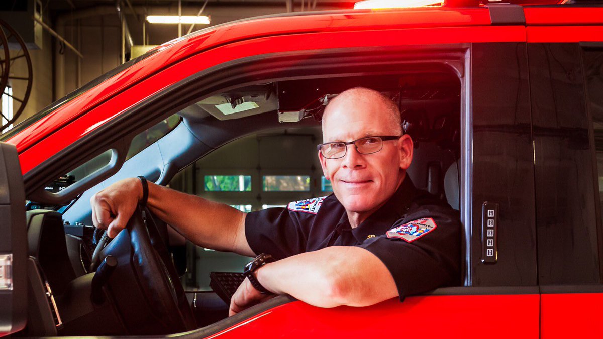 FirefighterCloseCall tweet media