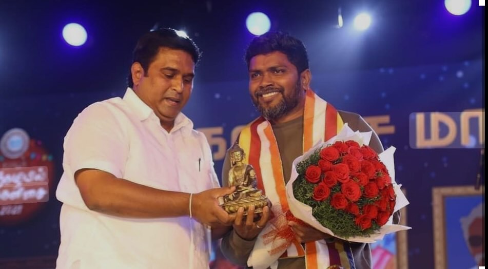 #சமத்துவத்தலைவர் #அண்ணன் #கேஆம்ஸ்ட்ராங் அவர்களின் பிறந்தநாள் இன்று!💙🌸

#பாபாசாகேப்அம்பேத்கரின் தேரை முன்னகர்த்துச் சென்ற அண்ணணின் பௌத்த அரசியலுக்கான பண்பாட்டு மீட்சியையும், அரசியல் அதிகாரத்தையும் மீட்டெடுக்க நம் அனைவரும் உறுதியேற்போம்.!! #JaiBhim <a href="/beemji/">pa.ranjith</a>