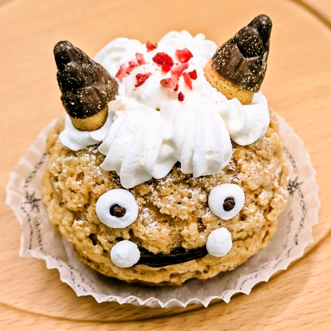 鬼シュー販売中です。2月3日まで販売しております。ご予約も可能です。中はカスタードクリーム(店頭販売しているサクッとシューと中身は同じです)です。詳細はこちら↓
patisserieterroir.com/archives/8231
#青梅市
#節分