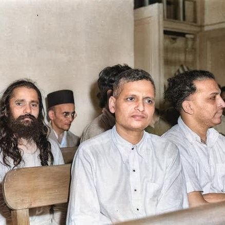 BattaKashmiri's tweet image. This pic has more Patriotism filled in it than all the generations of Gandhi family put together.