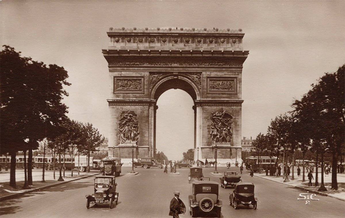 Arc de Triomphe in Paris, France. approx 1920s view