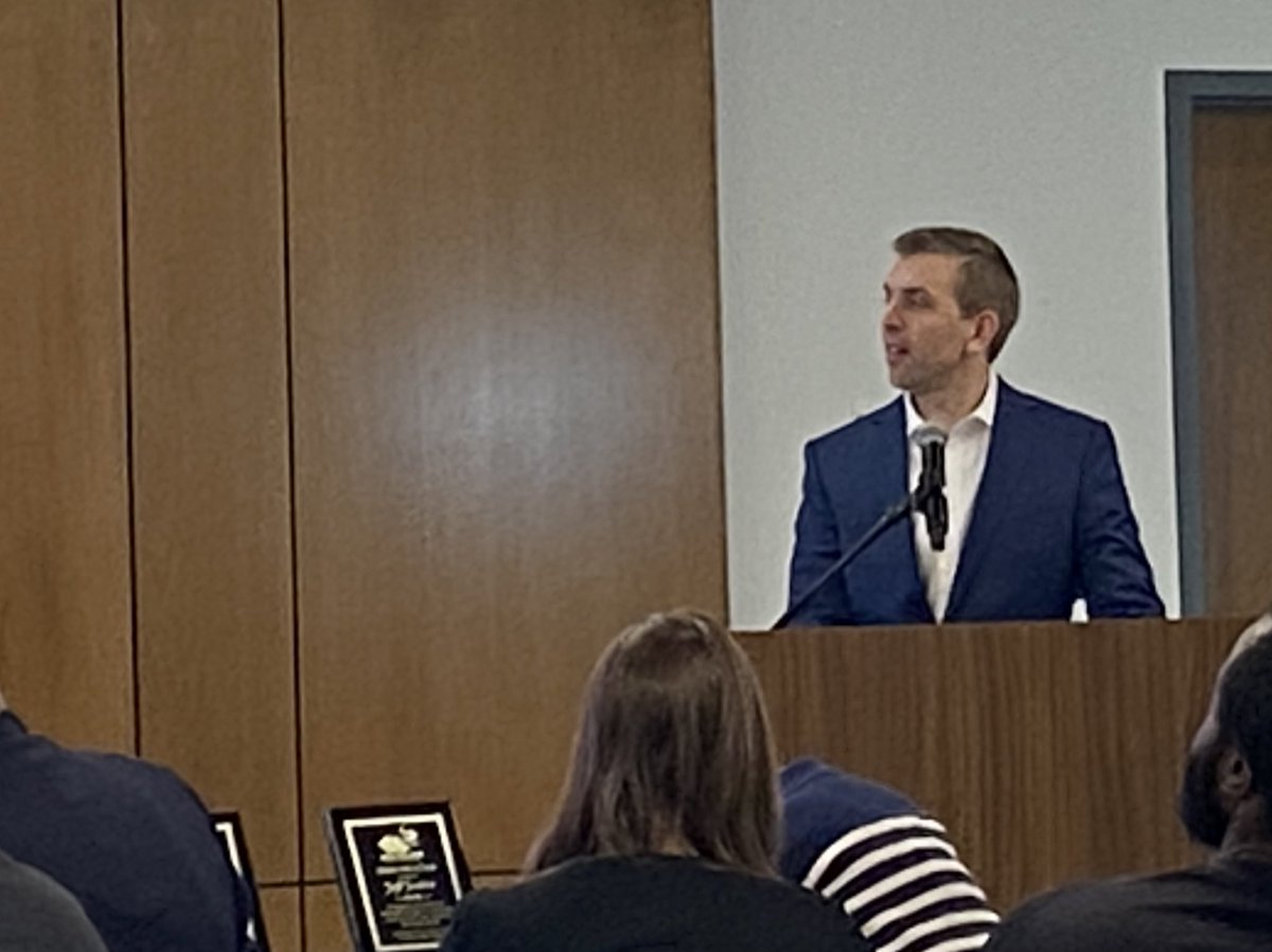 Rose-Hulman Baseball tweet media