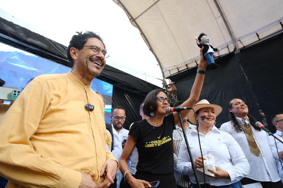 Susana Muhamad tweet media