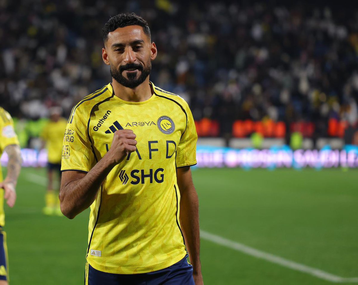 لاعب يملك امكانيات .. أفضل من الخيبري بمراحل أستغرب من جيسوس تو يفضّله على الخيبري 

أمس قدم مباراة جميله كورته نظيفه+بدنيًا قوي 
ماقصر أمس علي الحسن .. اتمنى ياخذ فرصته 💛