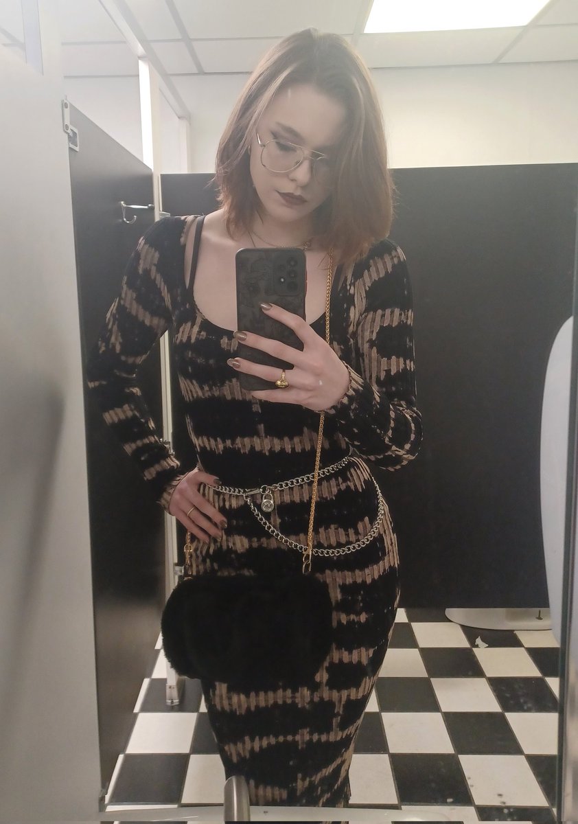 gray !! ♡ tweet media