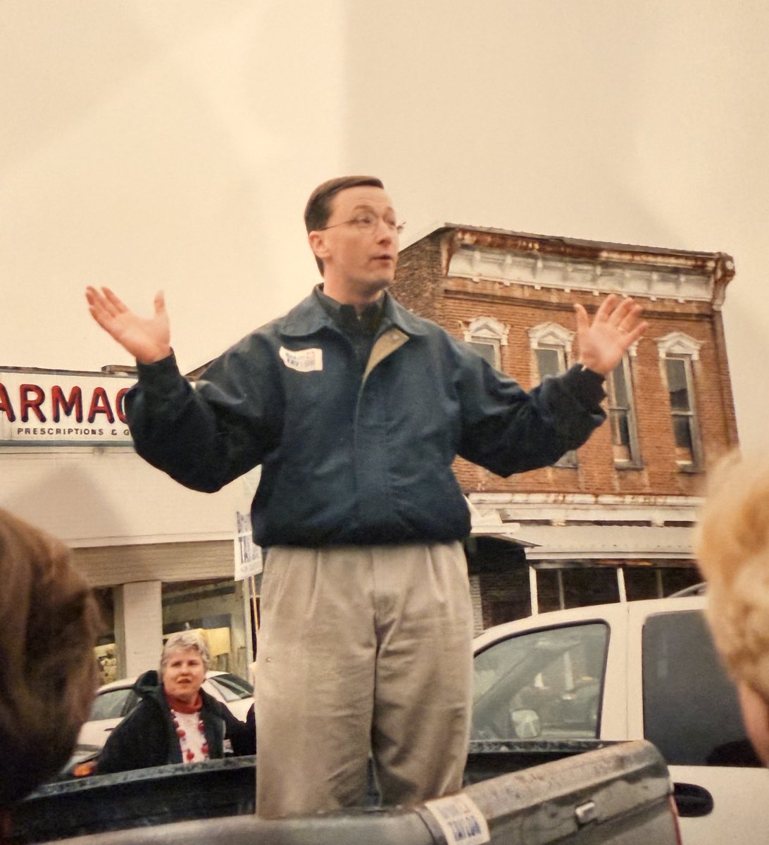 BrentTaylorTN's tweet photo. @MarshaBlackburn went from being my opponent, to my congressman, to my Senator, and my soon-to-be Governor. I look forward to working with her next year to #MakeMemphisMatter by making Memphis the safest city in America!

As I’ve said before, that was an ass-whoopin I ain’t forgotten yet! 

Marsha’s the man!