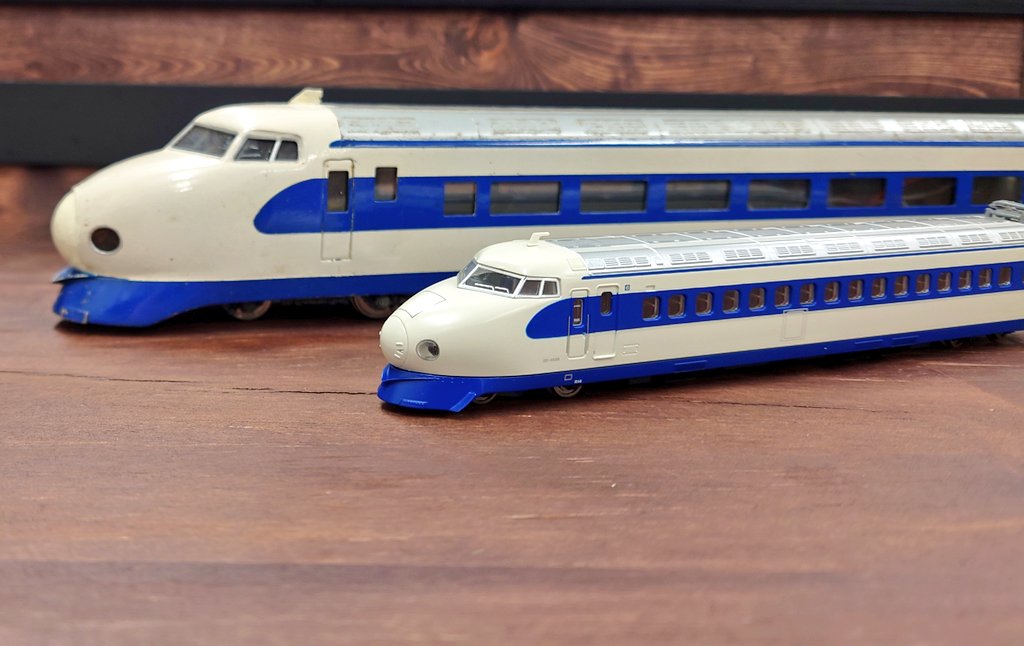 HOゲージ #0系新幹線 HOゲージ🐱カツミ製0系新幹線🐱 まさかの…本来の