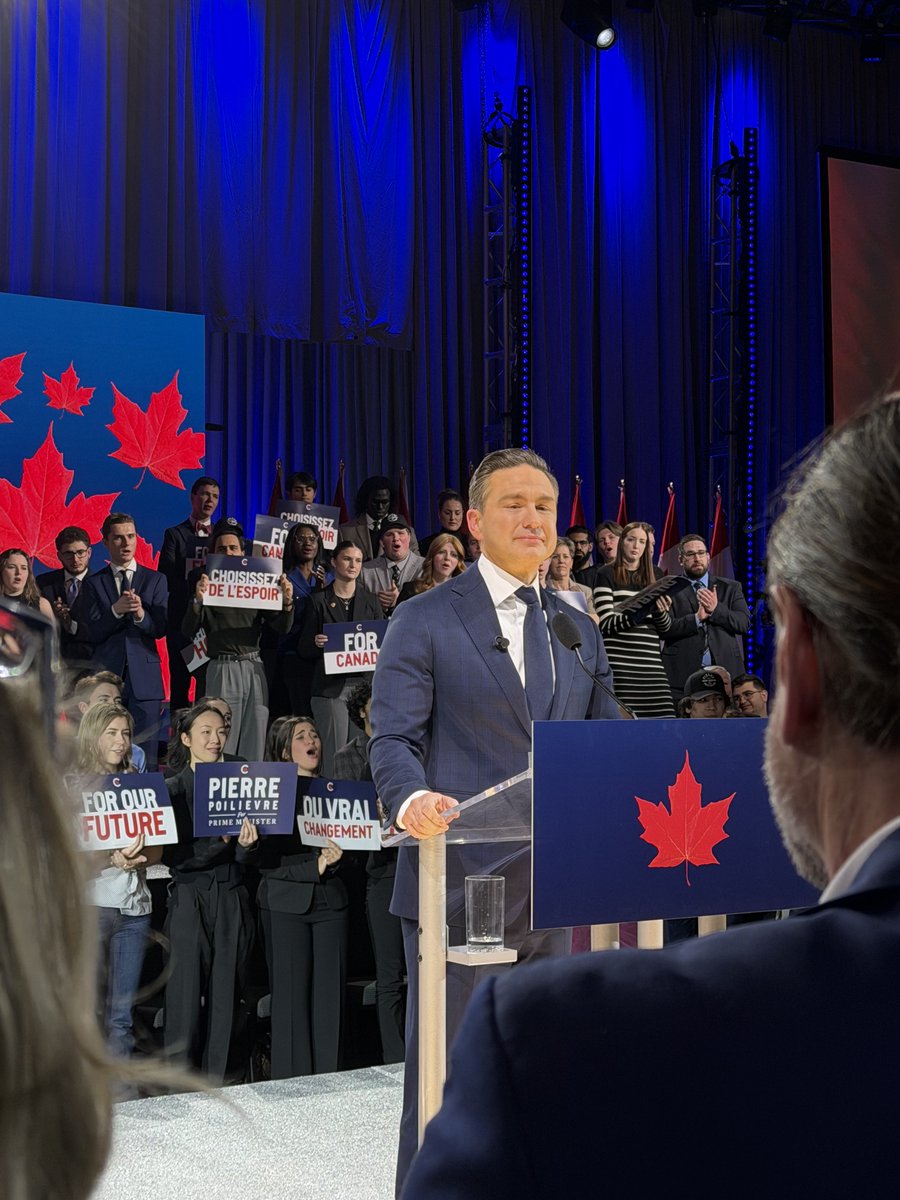 This man is a true leader. With awesome family. And incredible support. 

There is no question that ⁦<a href="/PierrePoilievre/">Pierre Poilievre</a>⁩ deserves his role in leading the ⁦<a href="/CPC_HQ/">Conservative Party</a>⁩ 

And CANADA. 

This spring…Prime Minister..