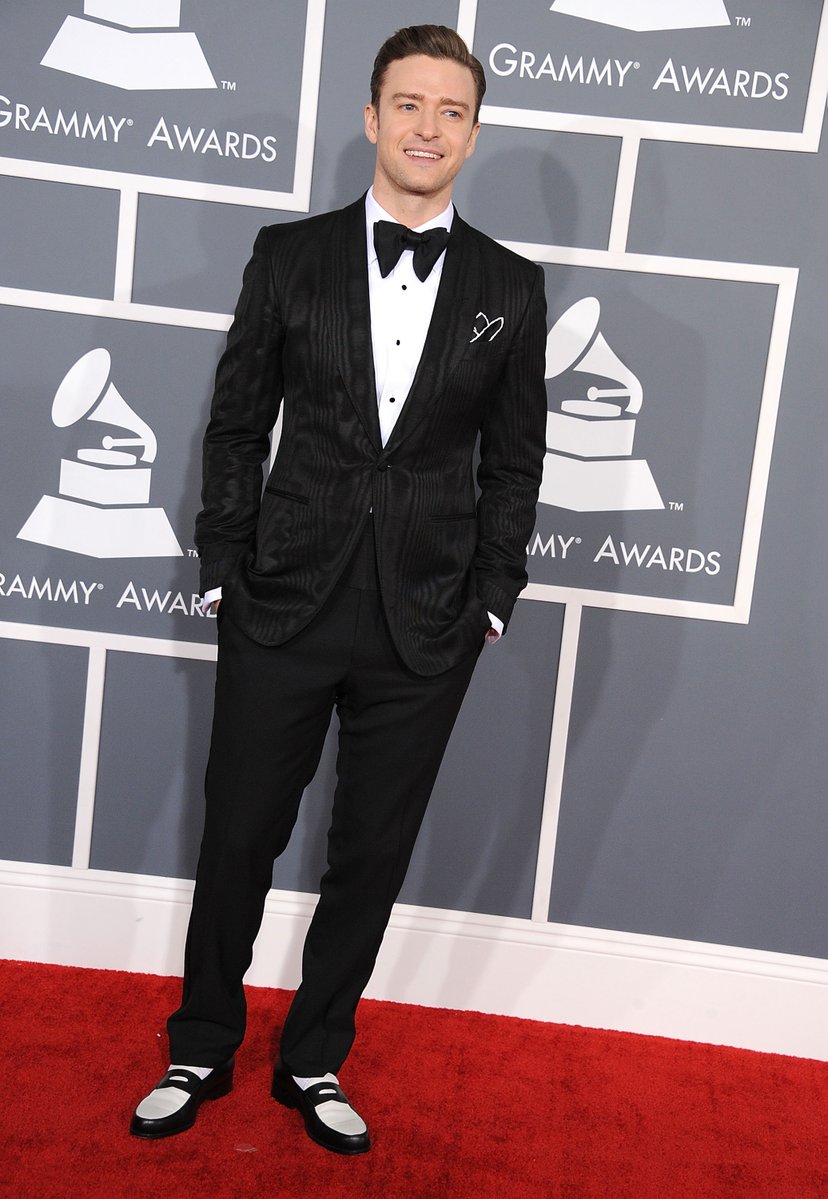 MTV's tweet image. Throwing it back to the 2013 #GRAMMYs in honor of @jtimberlake's birthday today 🎂