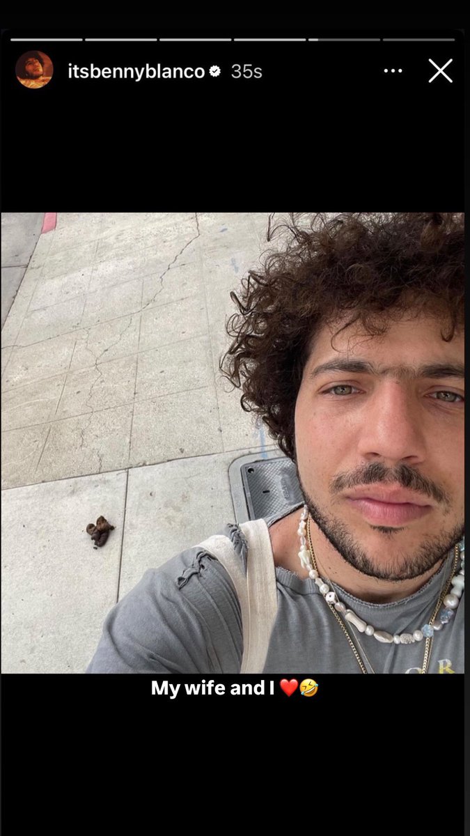 imagínense si el que subia esto era justin, no las quiero ver mas a las fans de esa hablando del matrimonio de los biebers cuando lo que apoyan es esto