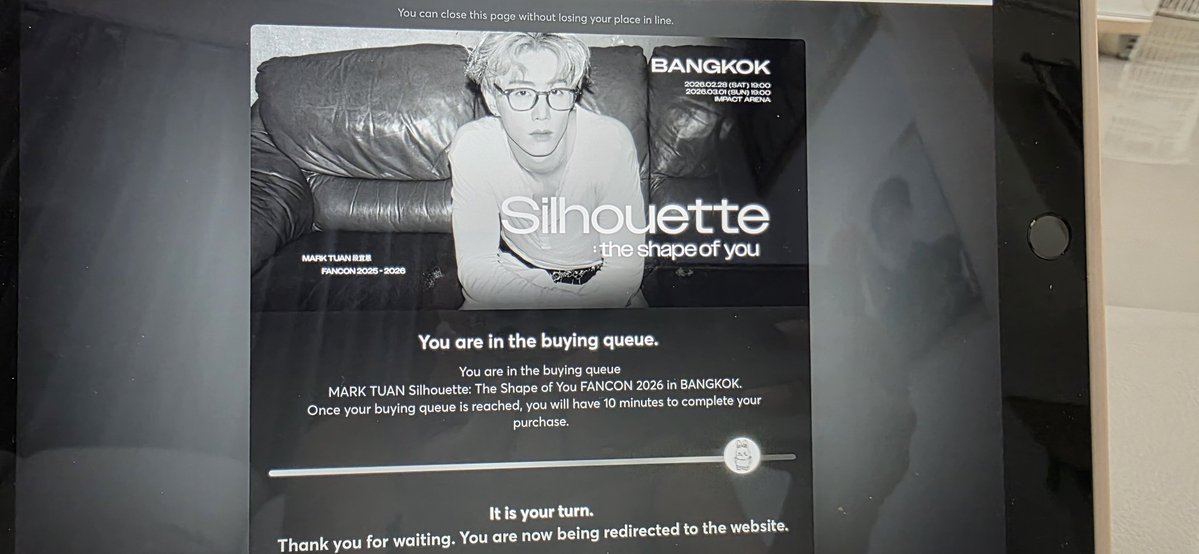TayFirst's tweet image. เดินไวๆพี่มาร์ค #MarkTuanFanconBKK2026
