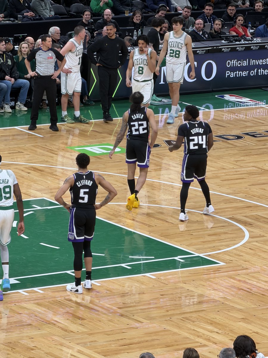 Ali Farokhmanesh tweet media